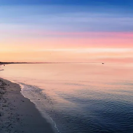 Beachside Bliss In Marielyst-by Traum