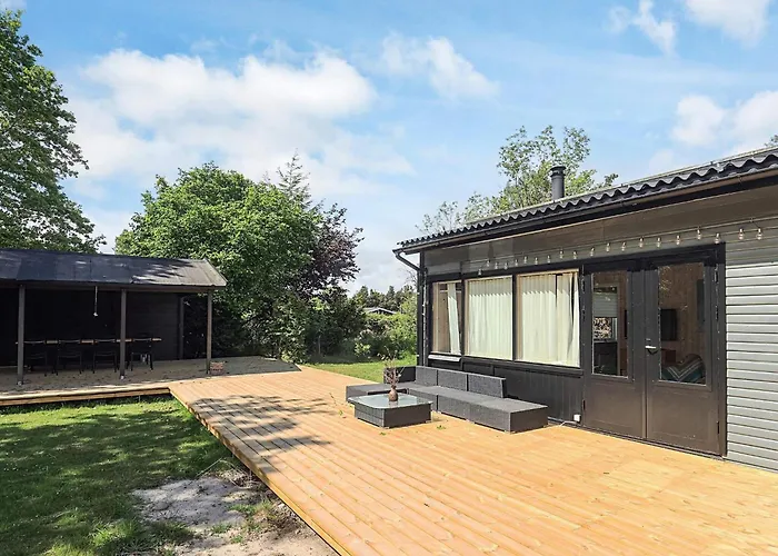 Beachside Bliss In Marielyst-by Traum Bøtø By