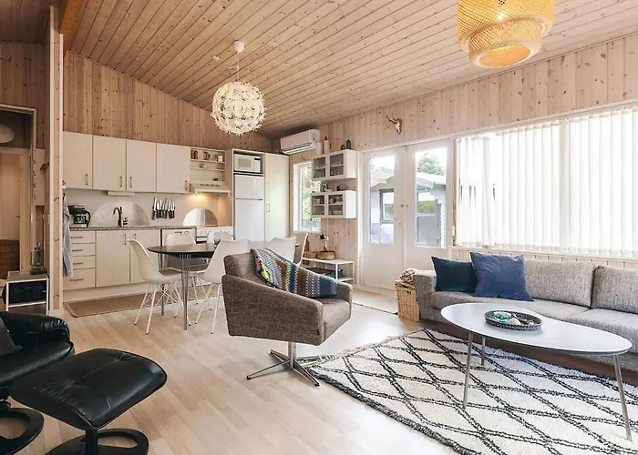 Beachside Bliss In Marielyst-by Traum Vakantiehuis Bøtø By