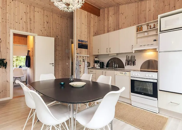 Beachside Bliss In Marielyst-by Traum بيت للعطل